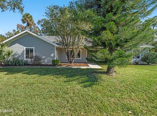 521 Pelican Bay Dr, Daytona Beach, FL 32119