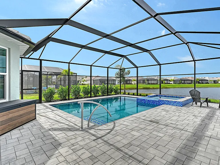 3231 Alba Cir — Photo 30