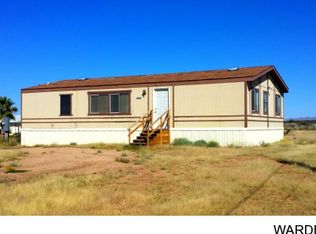 4905 W Burro Dr, Golden Valley, AZ 86413