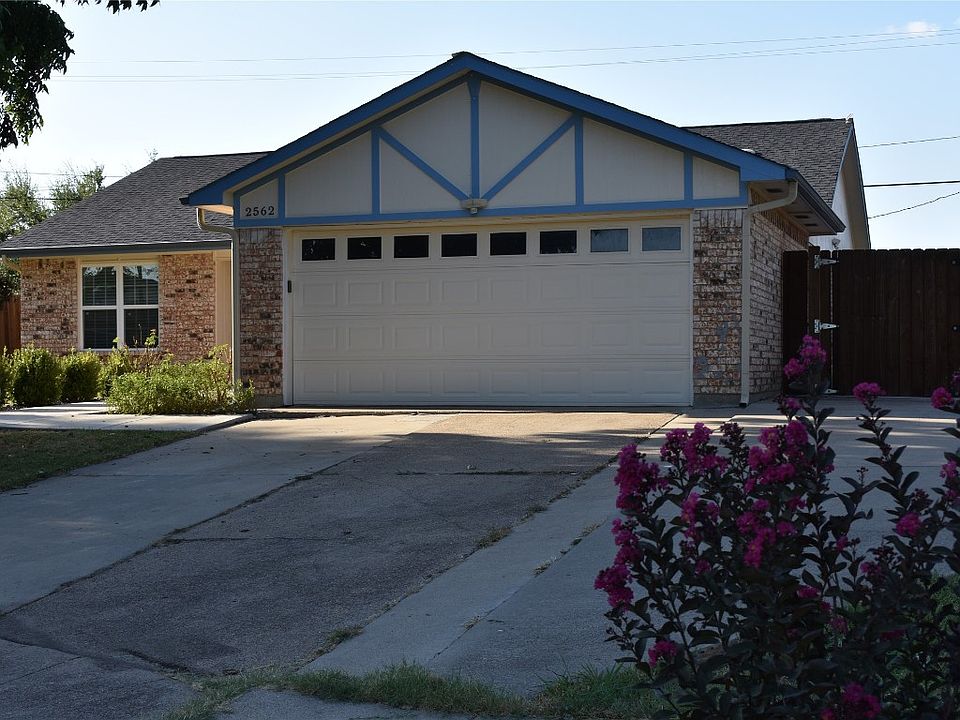 1st image of 2562 Seven Hills Dr