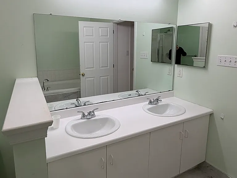 304 Harvest Ln — Photo 19