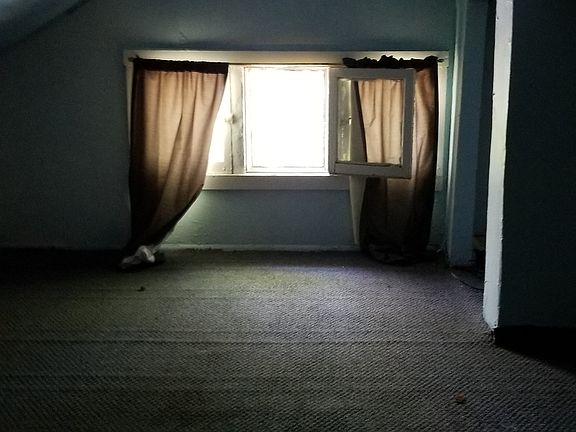 5th image of 11937 S Wentworth Ave