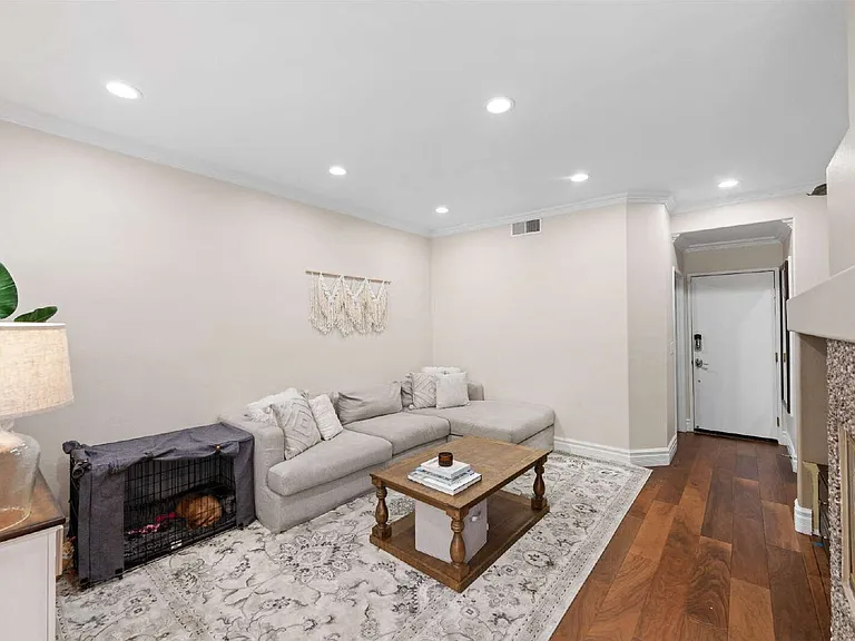 131 Concerto Dr — Photo 12