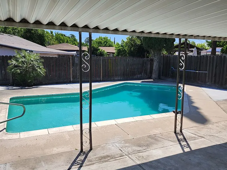 1712 Applegate Dr — Photo 36