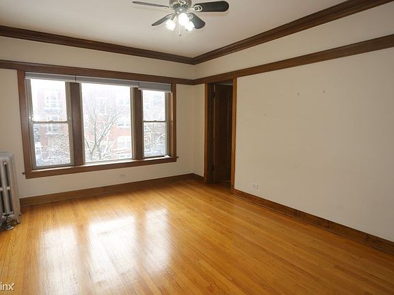 5th image of 4702 N Winchester Ave
