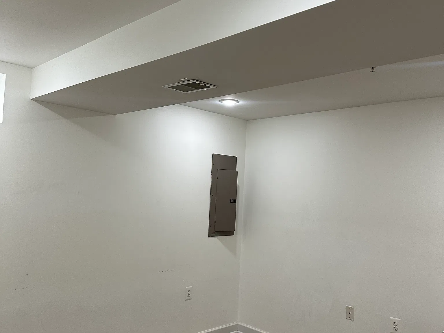 1 bed, 3848 sqft, $1,500 — Photo 3