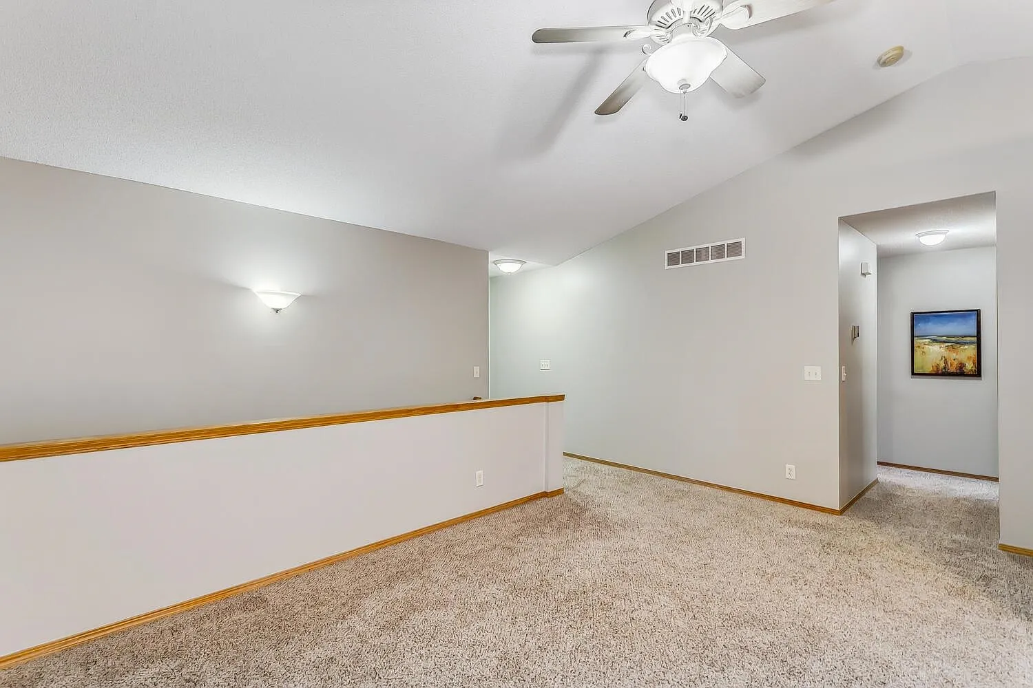 3 bed, 1980 sqft, $1,600 — Photo 4