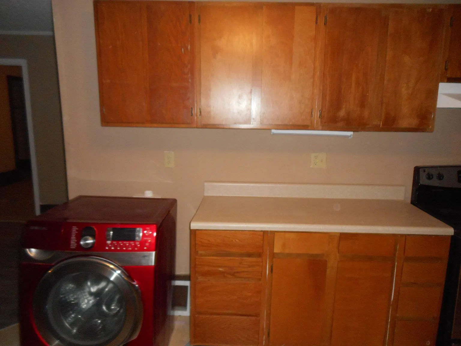 5490 Thistledown Dr — Photo 3