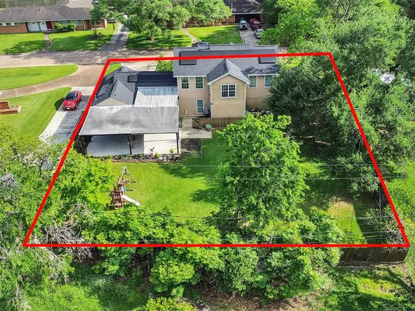 7923 Glenview Dr, Houston, TX 77061