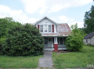 305 Belmont St, Windsor, NC 27983