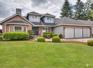 8654 Zircon Dr SW, Lakewood, WA
