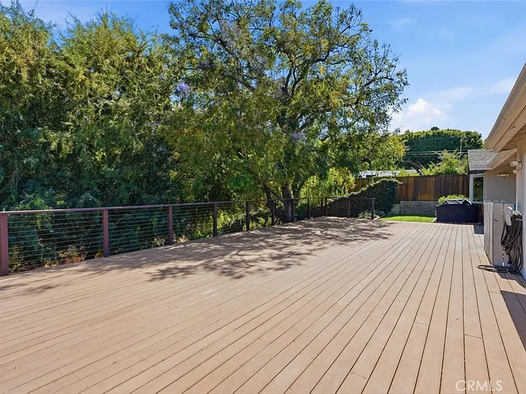 2 Santa Bella Rd — Photo 43