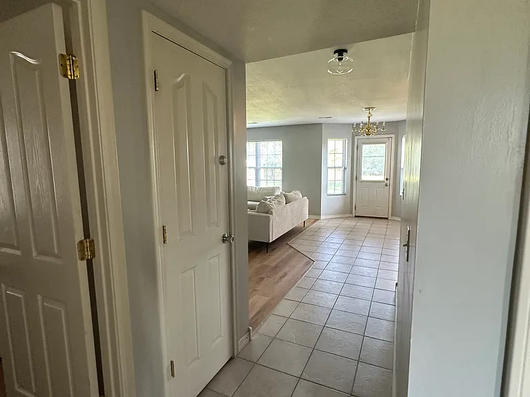 2302 Windstone Dr — Photo 12