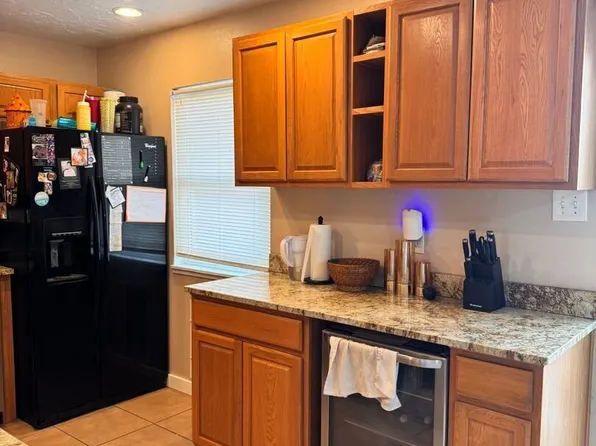 641 Camino Floretta NW, Albuquerque, NM 87107