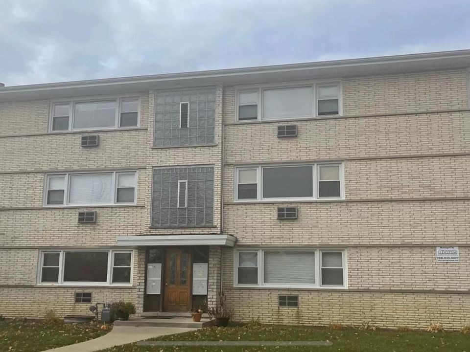 1st image of 420 Beach Ave APT 2A