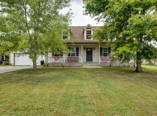 1296 Spencer Mill Rd, Burns, TN 37029