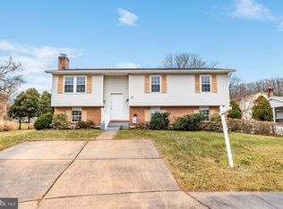 3 Drawde Ct, Baltimore, MD 21228