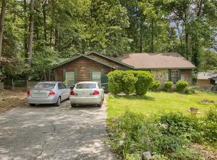 652 Post Oak Rd, Jonesboro, GA 30238