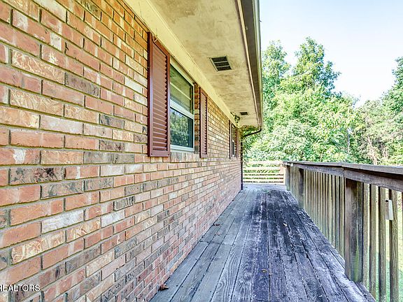 5th image of 5120 Copper Ridge Rd