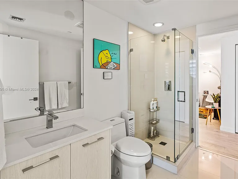 55 SW 9th St #1801 — Photo 14