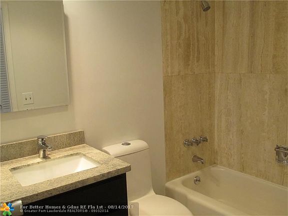 4th image of 3800 Galt Ocean Dr APT 909