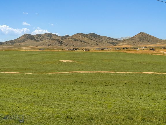 2nd image of 61 Rabbit Hole Ct