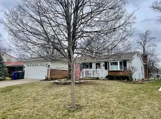 2158 Balmoral Rd, Columbus, OH 43229