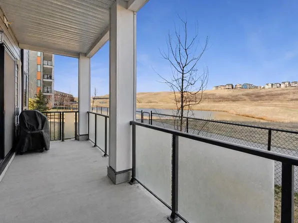 15 W Sage Meadows Lndg NW #5011, Calgary, AB T3P 1E5