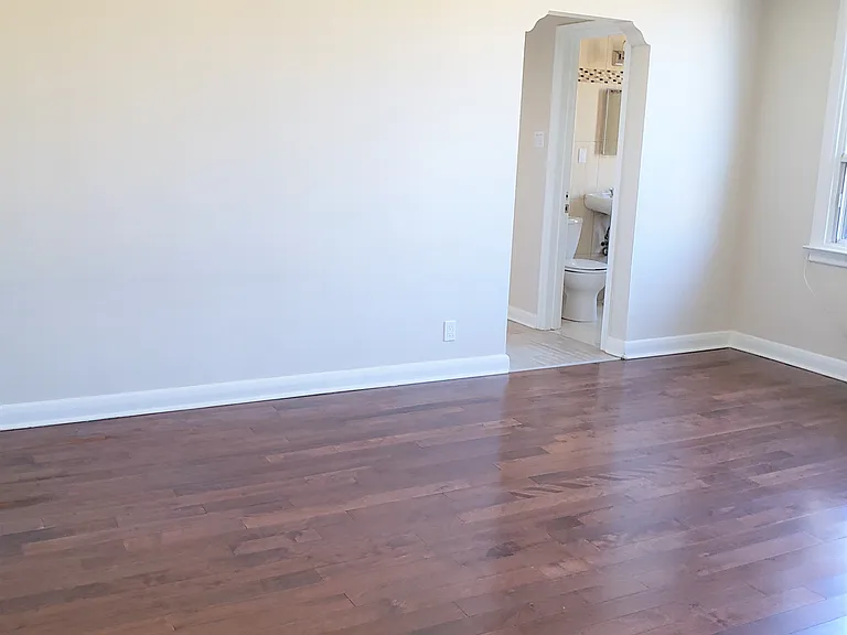183 Maurice Dr #4 — Photo 5