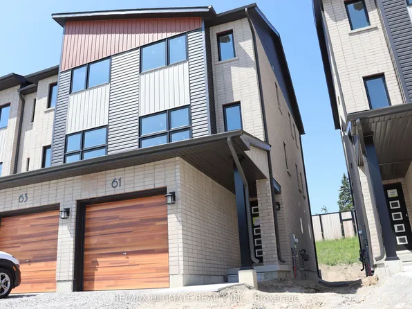 61 Flan Blvd, Barrie, ON L9J 0E1