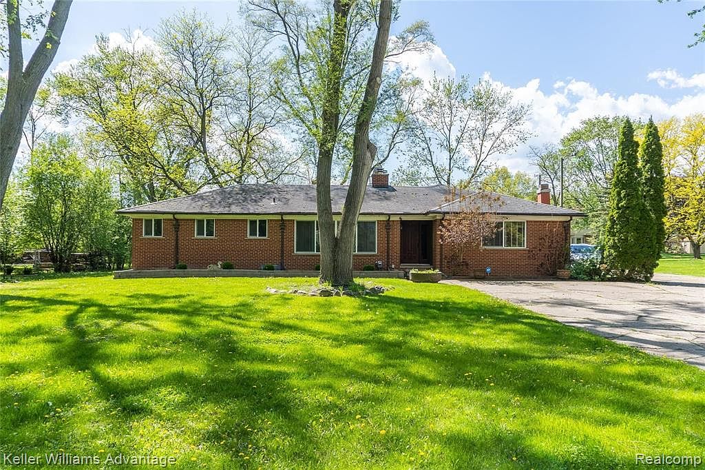 26073 Drake Rd, Farmington Hills, MI 48331 Zillow