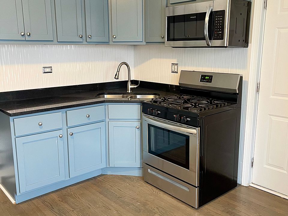 1st image of 5211 W Schubert Ave APT 3