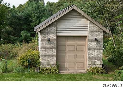 5th image of 4511 E Woodfield Road