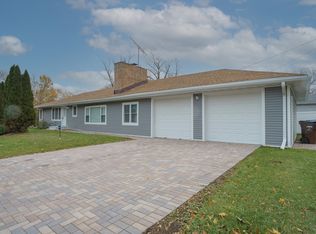 1505 11th St, Winthrop Harbor, IL