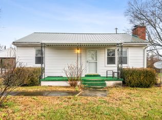 1301 Lafayette Rd, Clarksville, TN 37042