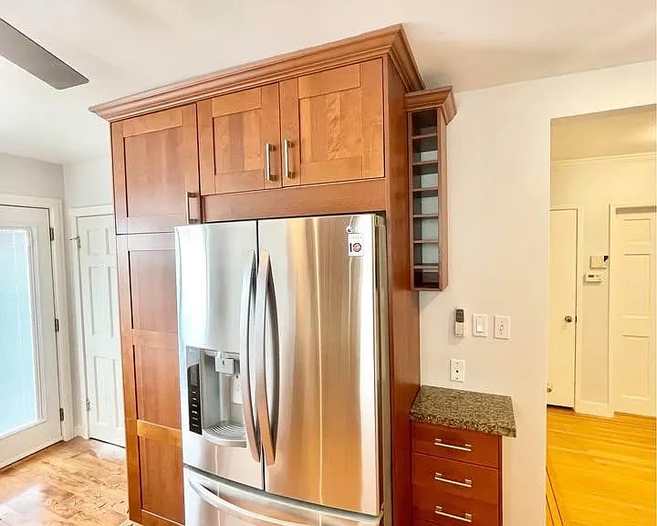 4825 Georgia St — Photo 7