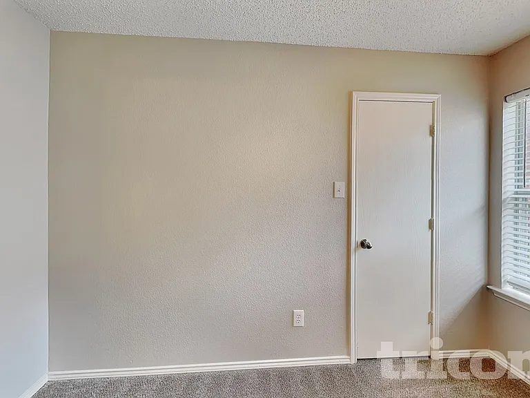 2516 Concina Way — Photo 13