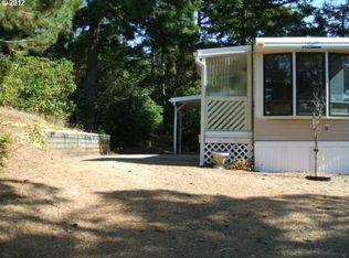 193 Nob Hill Dr, Florence, OR 97439