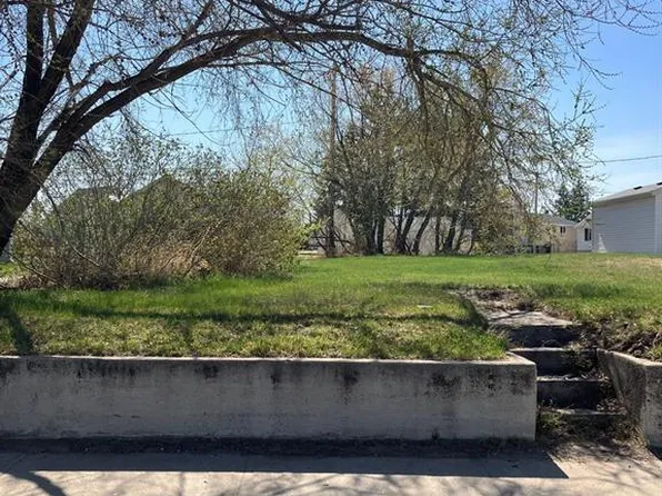 620 1st AVENUE W, Nipawin, SK S0E 1E0