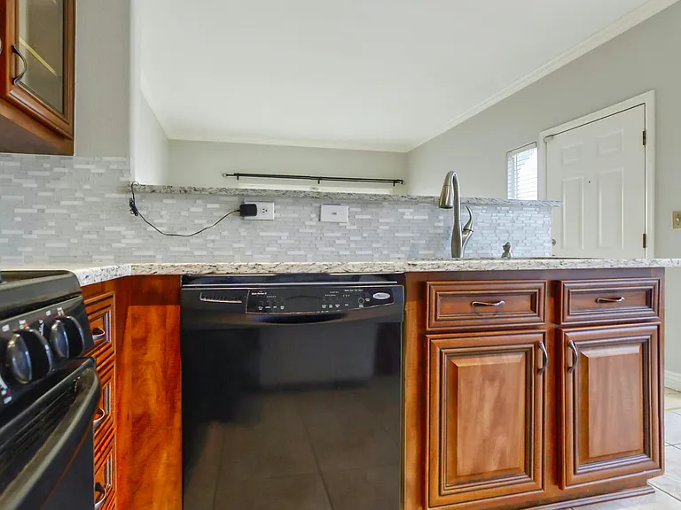3846 E Canyon Ranch Rd #103 — Photo 10