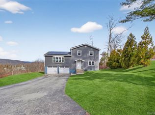 24 Sebastian Court, Hopewell Junction, NY 12533