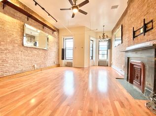 358 W 46th St #3A, New York, NY 10036