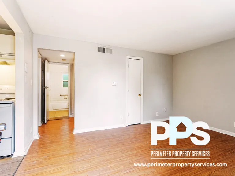 195 Randolph St NE #8 — Photo 11