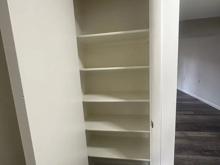 745 E Lazon Dr — Photo 14