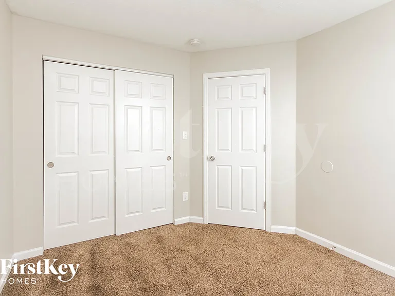 5204 Hodson Dr — Photo 13