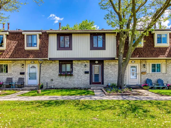 93 Hansen Rd N #100, Brampton, ON L6V 3C8