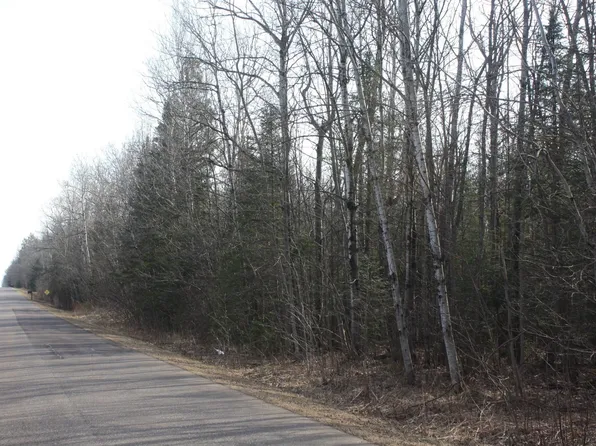 50XX S Maple Dr, Poplar, WI 54864