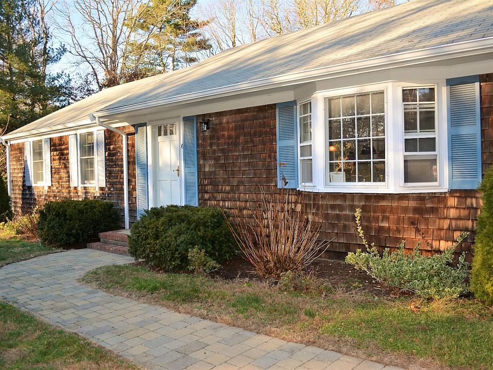 6 Chappaquiddick Rd, Centerville, MA 02632 Zillow