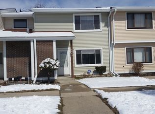3443 Provincetown Dr, Country Club Hills, IL