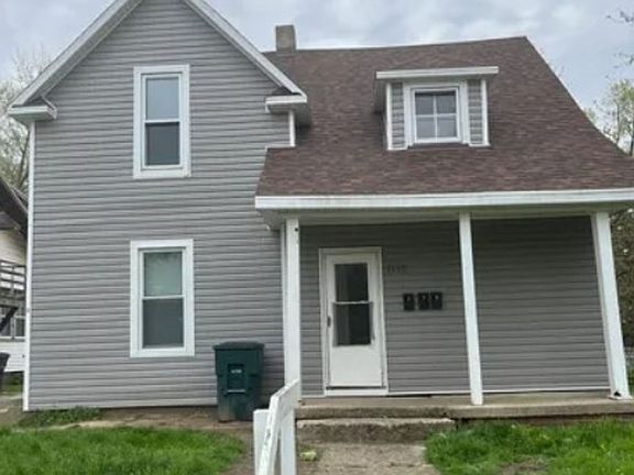 5th image of 1112 N Elm St #2